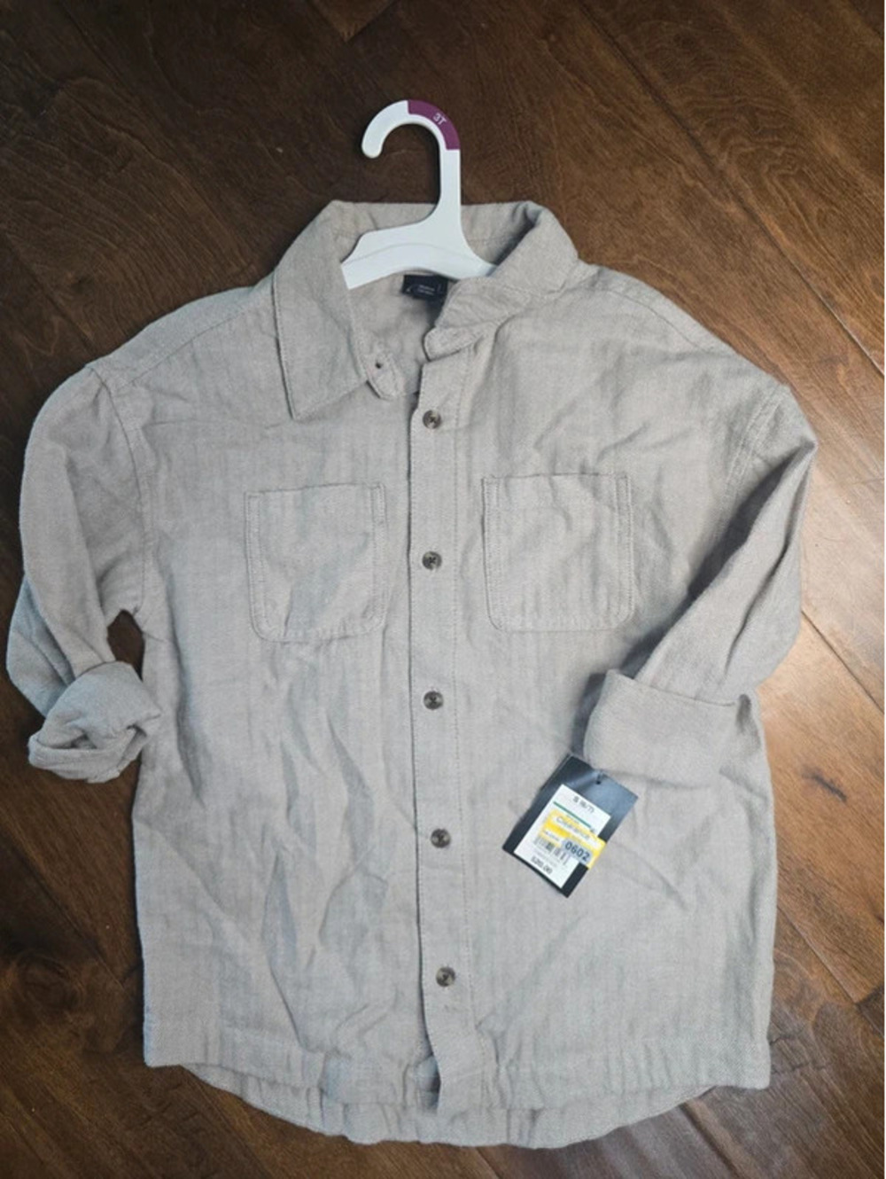 6/7 brand new shirt from target items, 602G3